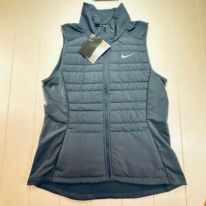 Nike Women's Essential Running Vest with Thermore Insulation